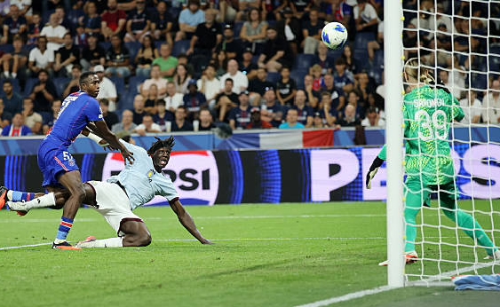 PSG Defeated Aston Villa to Clinch the UEFA Super Cup, but an Unexpected Player Won the Hearts of Both Clubs and Emerged as the Star of the Match