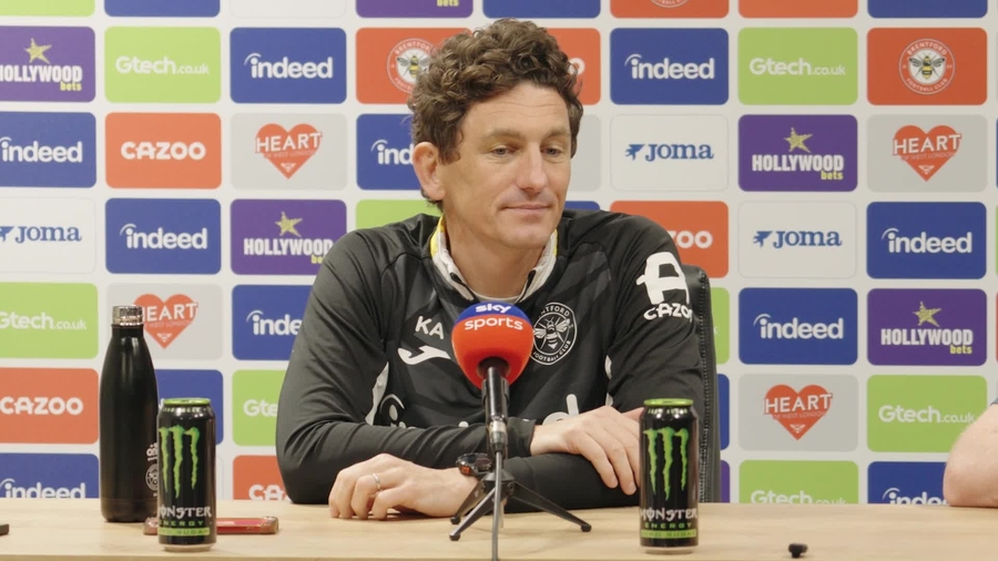 Brentford Boss Keith Andrews Calls Sunderland Star “Underrated” and Admits: “I Hope He Doesn’t Play Against Us”